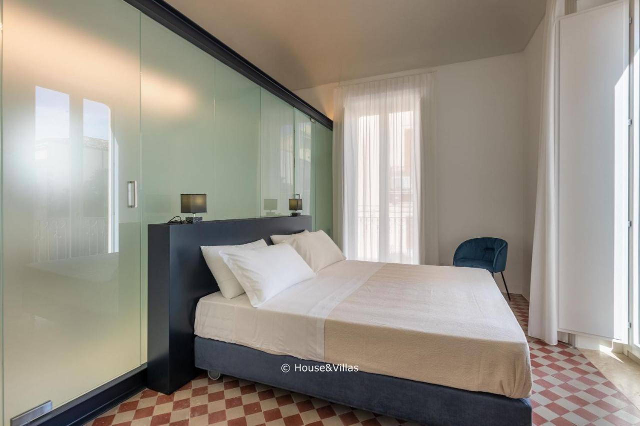 Casa Ruiz Suites Noto Bagian luar foto