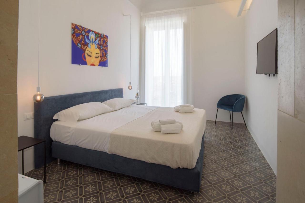 Casa Ruiz Suites Noto Bagian luar foto